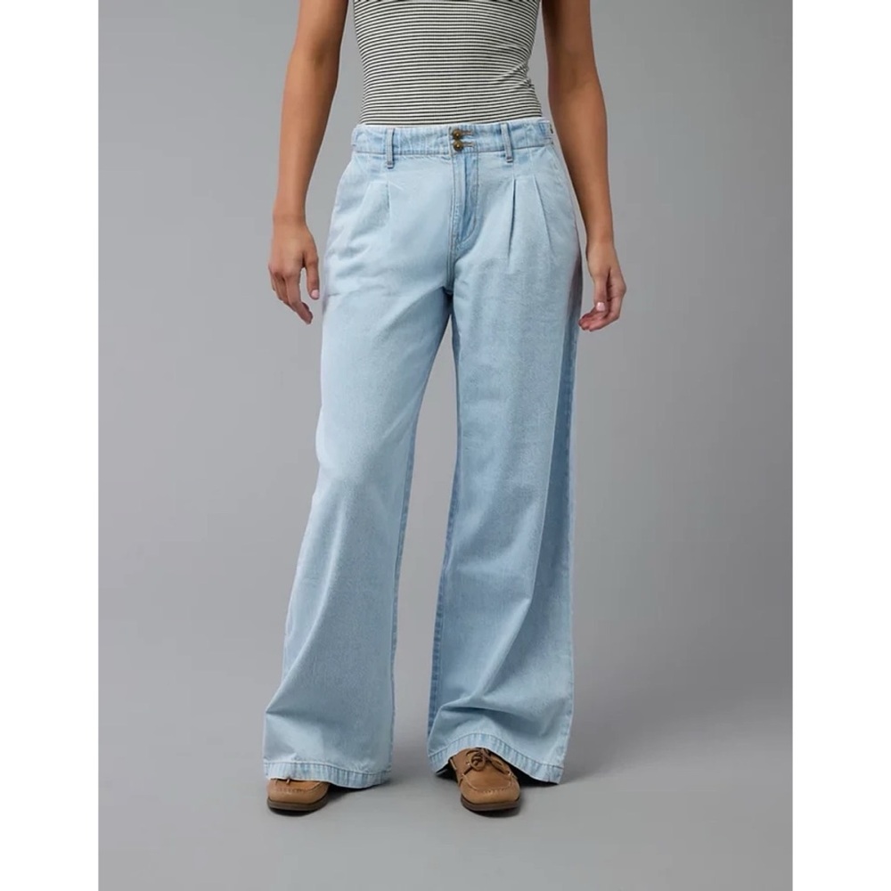 American Eagle Outfitters Light Blue Wide Leg Jeans